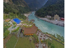 Find the Perfect Corporate Offsite Venues in Rishikesh for Your Next Retreat