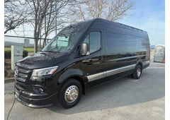 Livermore Limo Rental Service - Applause Limousine