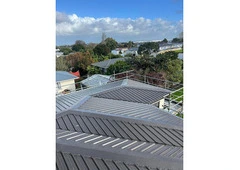 Best Service for Re roofing in Glenfield