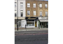 Best Facial in Camden Town