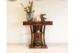 Elegant foyer table for welcoming interiors